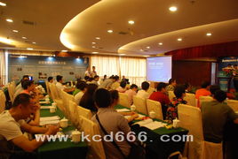 聯(lián)想攜手英特爾 商用產(chǎn)品解決方案推介會(huì)專業(yè)禮儀與會(huì)務(wù)服務(wù)全解析